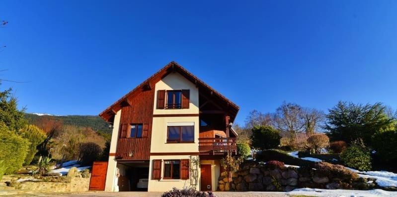 Bed and Breakfast Eco-Logis Mad'In Belledonne Theys Экстерьер фото